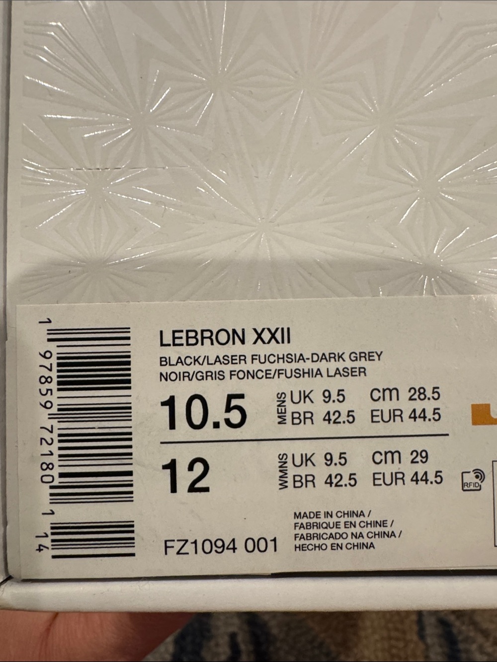 Nike LeBron XXII Basketball Sneakers - Picture 2 of 9